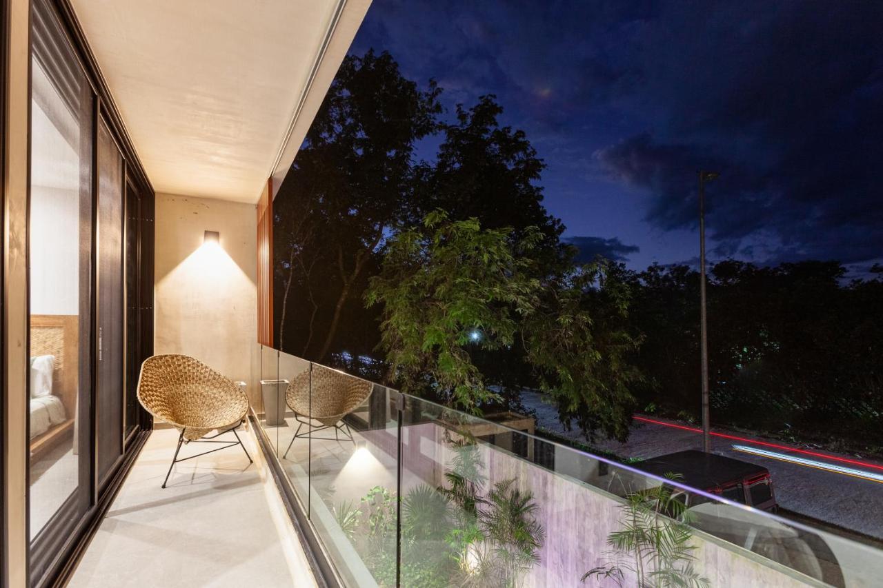 Aru Luxury - Private Pools